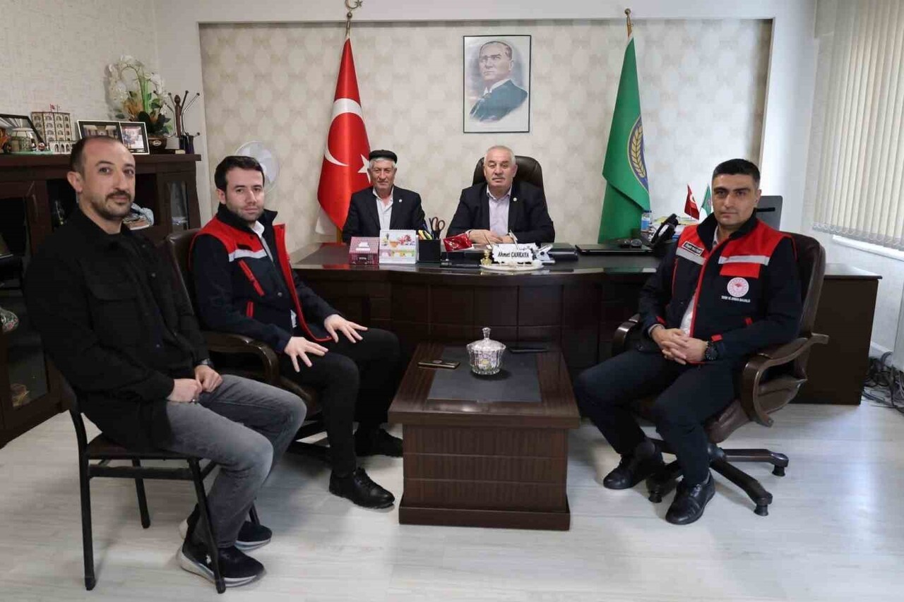 AFYONKARAHİSAR'DA ÇİFTÇİ KAYIT SİSTEMİ (ÇKS) KAYITLARININ EKSİKSİZ VE SORUNSUZ DEVAM ETMESİ İÇİN...