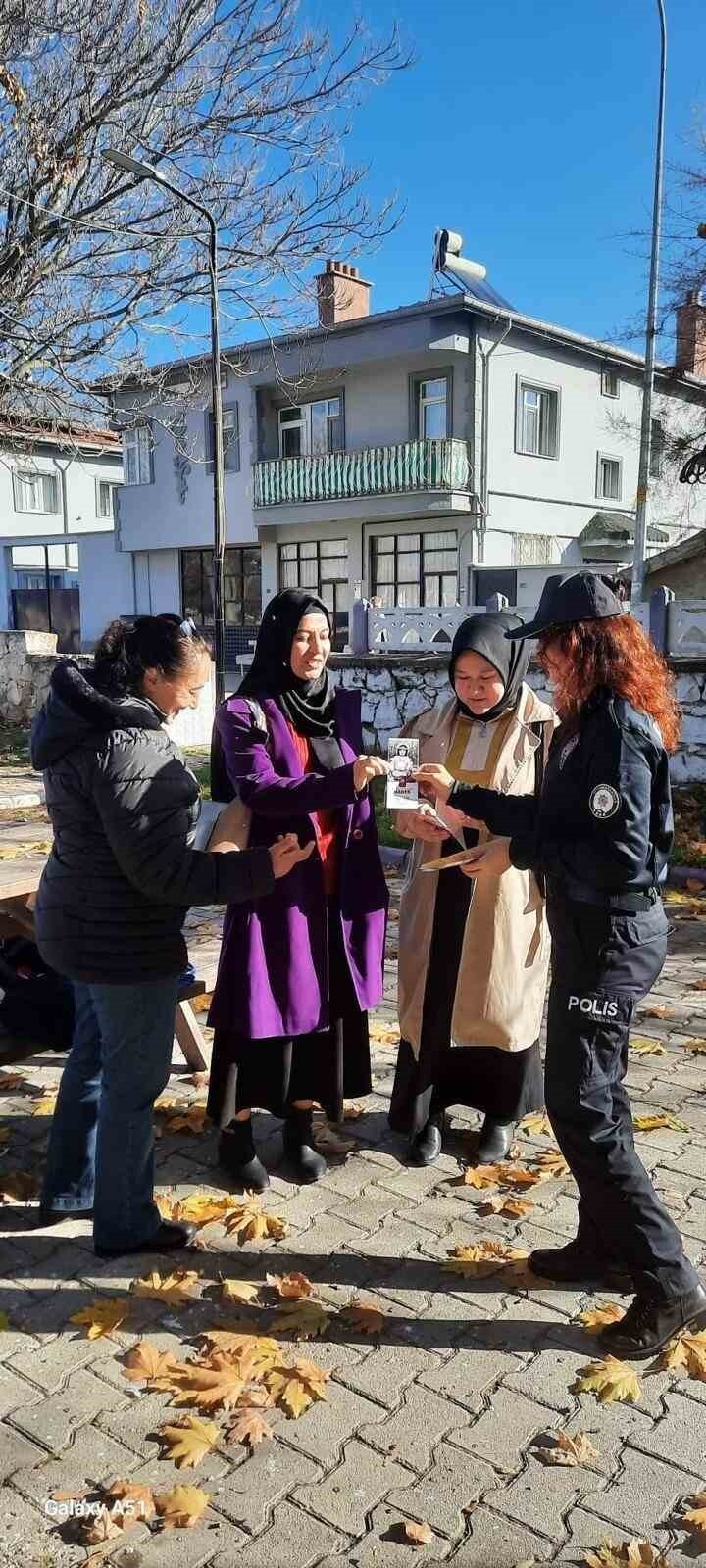 AFYONKARAHİSAR’IN İHSANİYE İLÇESİNDE POLİS EKİPLERİ TARAFINDAN KADINA YÖNELİK ŞİDDETLE KARŞI...