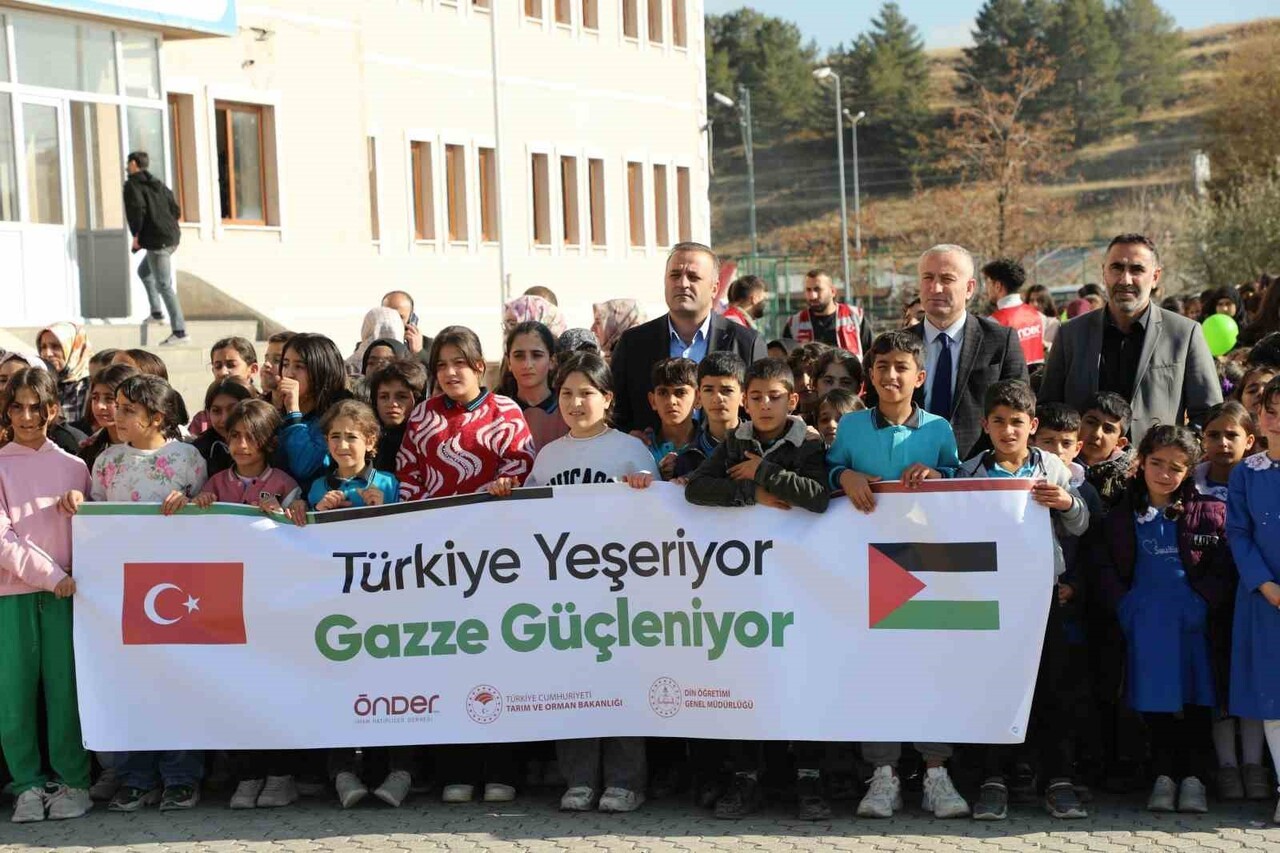 AĞRI İL MİLLİ EĞİTİM MÜDÜRLÜĞÜ, ORMAN İŞLETME MÜDÜRLÜĞÜ VE ÖNDER İMAM HATİPLİLER DERNEĞİ İŞ...