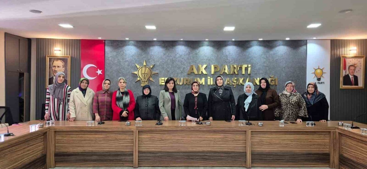 AK PARTİ KADIN KOLLARI BAŞKANLIĞI, " 25 KASIM KADINA YÖNELİK ŞİDDETE KARŞI ULUSLARARASI MÜCADELE...