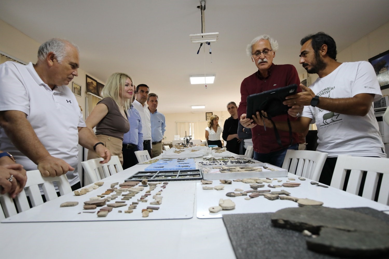 AKDENİZ ÜNİVERSİTESİ REKTÖRÜ PROF. DR. ÖZLENEN ÖZKAN, DEMRE’DE KAZI ÇALIŞMALARI SÜREN MYRA VE...