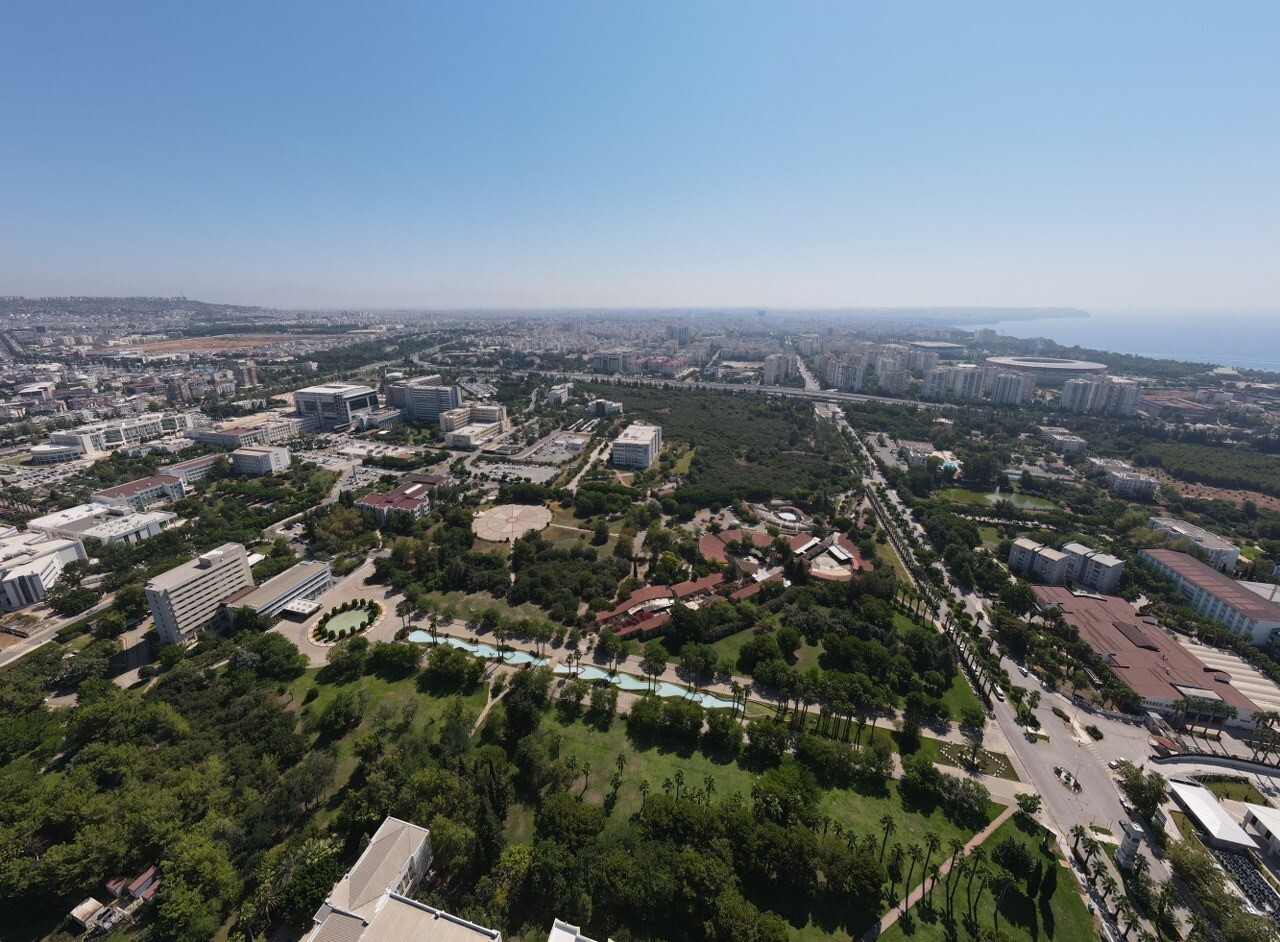 AKDENİZ ÜNİVERSİTESİ, THE 2026 YILI DİSİPLİNLER ARASI BİLİM SIRALAMASINDA 251-300 BANDINDAKİ...