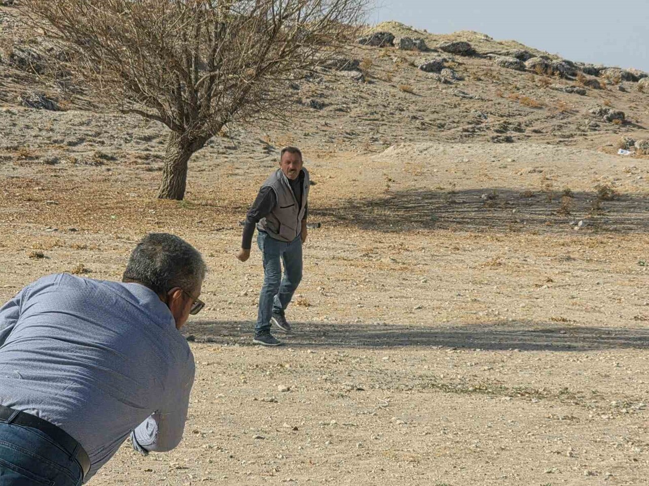 AKSARAY’IN ESKİL İLÇESİNE BAĞLI BÖĞET KÖYÜNDE, ÇOCUKLUK YILLARINDAN MİRAS KALAN ÇELİK ÇOMAK OYUNU...