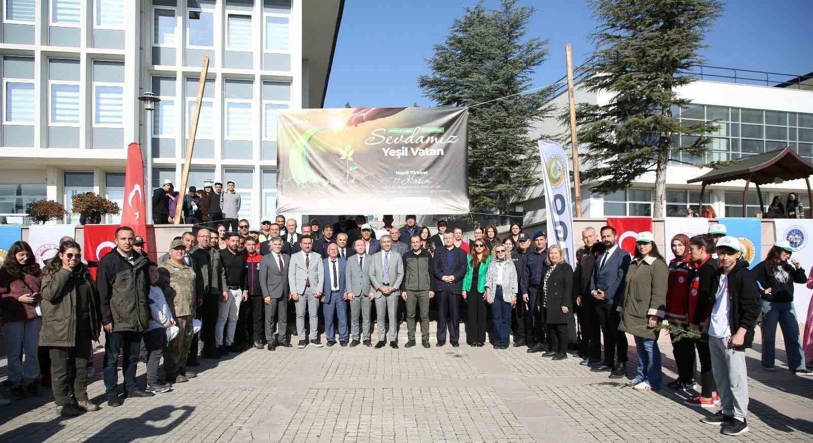 ANKARA BEYPAZARI'NDA 11 KASIM MİLLİ AĞAÇLANDIRMA GÜNÜ ÜZERİNE BEYPAZARI ORMAN İŞLETME MÜDÜRLÜĞÜ...