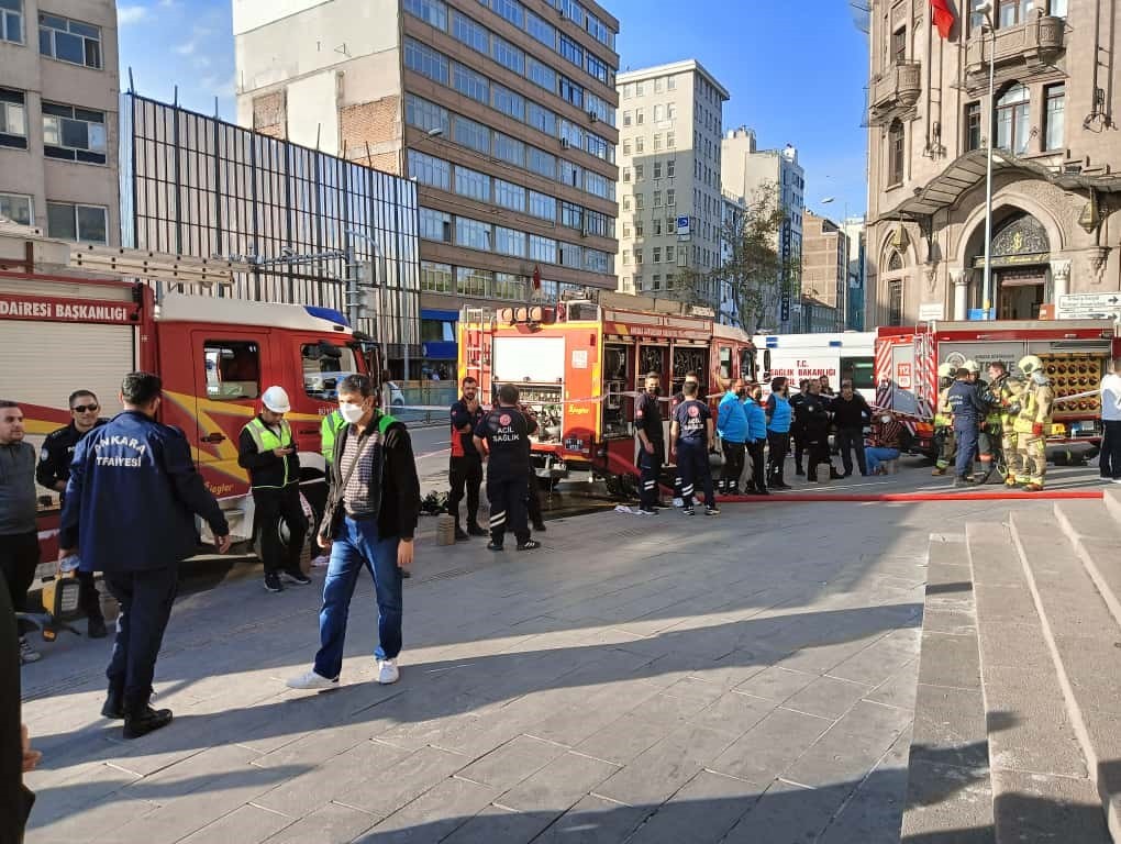 ANKARA’NIN ALTINDAĞ İLÇESİNDE BULUNAN SOSYAL BİLİMLER ÜNİVERSİTESİ’NİN DOĞALGAZ KAZANINDA YOĞUN...