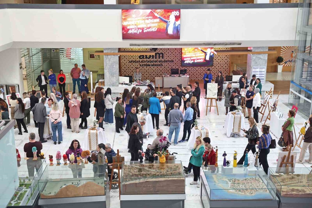 ANTALYA BÜYÜKŞEHİR BELEDİYESİ TARAFINDAN ‘25 KASIM KADINA YÖNELİK ŞİDDETLE MÜCADELE HAFTASI’...