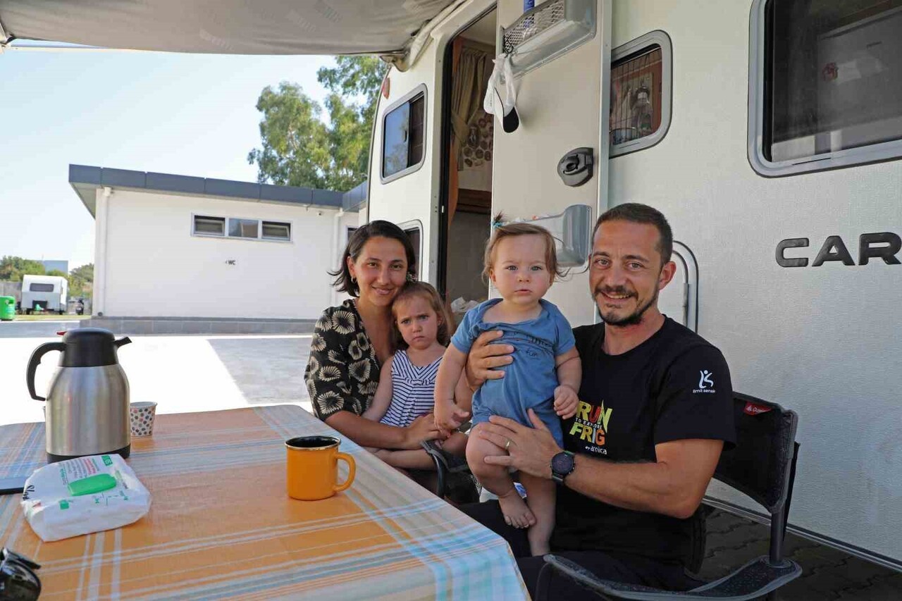 ANTALYA BÜYÜKŞEHİR BELEDİYESİ TARAFINDAN KONYAALTI’NDA HİZMETE AÇILAN KARAVAN PARK, YOĞUN GEÇEN...