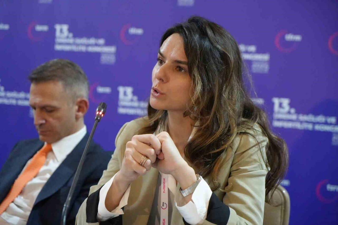 ANTALYA’DA DÜZENLENEN 13. ÜREME SAĞLIĞI VE İNFERTİLİTE KONGRESİ’NDE TÜRKİYE’DE İSTEĞE BAĞLI...