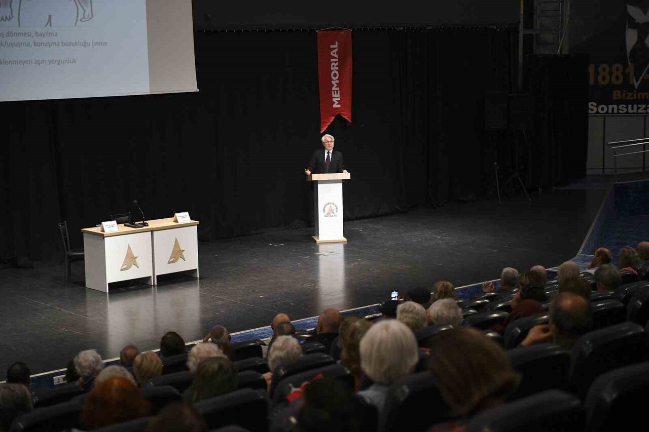 ANTALYA MURATPAŞA BELEDİYESİ VE MEMORİAL HASTANESİ İŞ BİRLİĞİYLE "KALP VE DAMAR HASTALIKLARI RİSK...