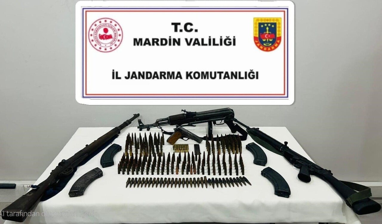 ARAMALARDA 1 ADET AK-47 PİYADE TÜFEĞİ, 1 ADET MAUSER PİYADE TÜFEĞİ, 1 ADET G1 PİYADE TÜFEĞİ, 1...