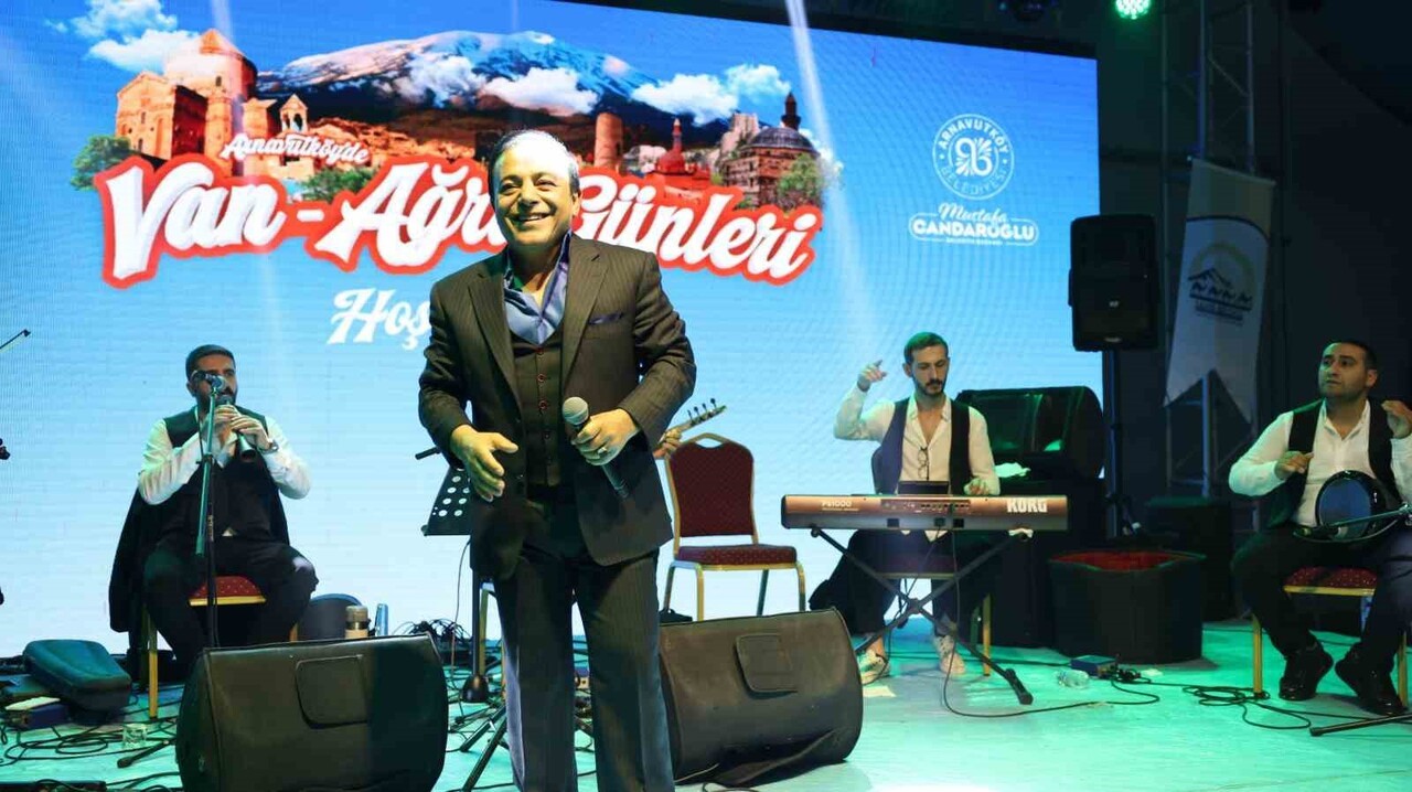 ARNAVUTKÖY BELEDİYESİ’NİN EV SAHİPLİĞİNDE DÜZENLENEN VAN-AĞRI MEMLEKET GÜNLERİ, ÜÇ GÜN BOYUNCA...