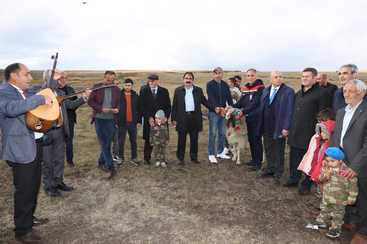 ARPAÇAY’DA KOÇ KATIMI(KARS-İHA)