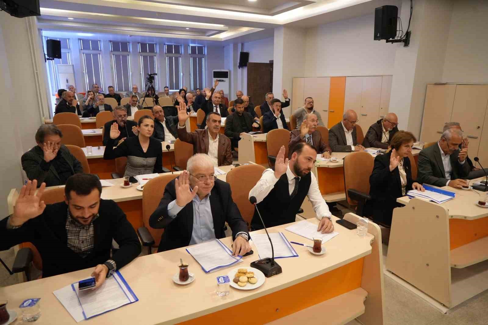 ATAKUM BELEDİYE MECLİSİ KASIM AYI 1. BİRLEŞİMİNİN 1. OTURUMU, BELEDİYENİN MECLİS TOPLANTI...