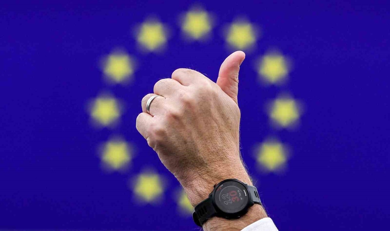 AVRUPA PARLAMENTOSU (AP), AVRUPA BİRLİĞİ'NİN SAVUNMA SANAYİSİNİ GÜÇLENDİRMEYİ, ORTAK SAVUNMA...