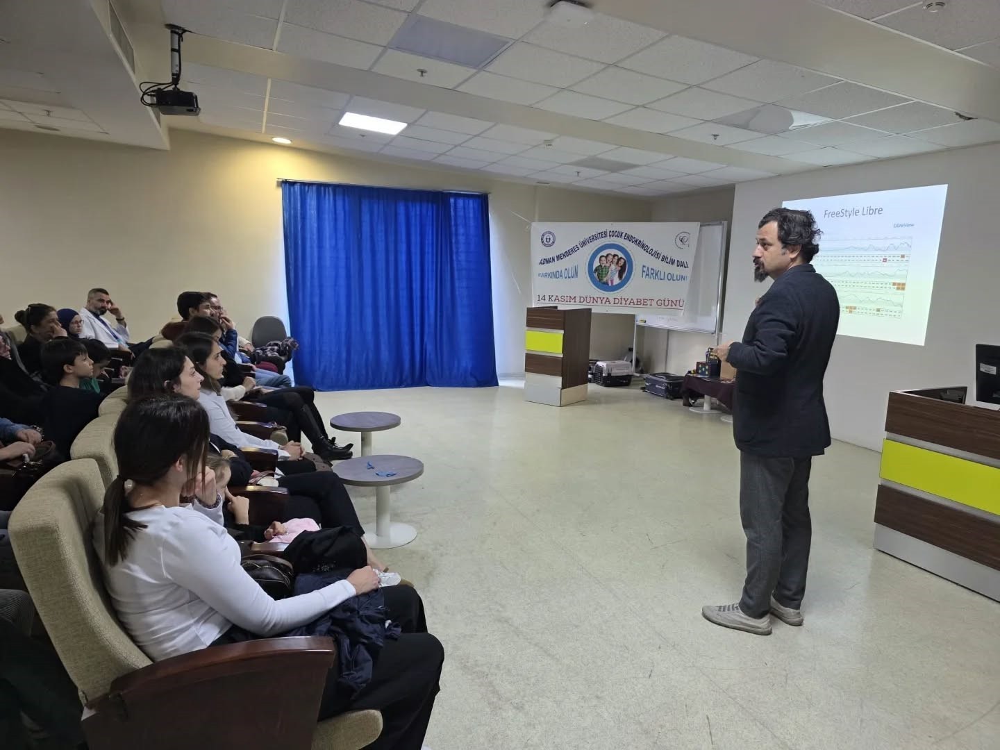 AYDIN ADNAN MENDERES ÜNİVERSİTESİ (ADÜ) HASTANESİ, DİYABETLİ ÇOCUKLAR VE AİLELERİNE YÖNELİK HEM...