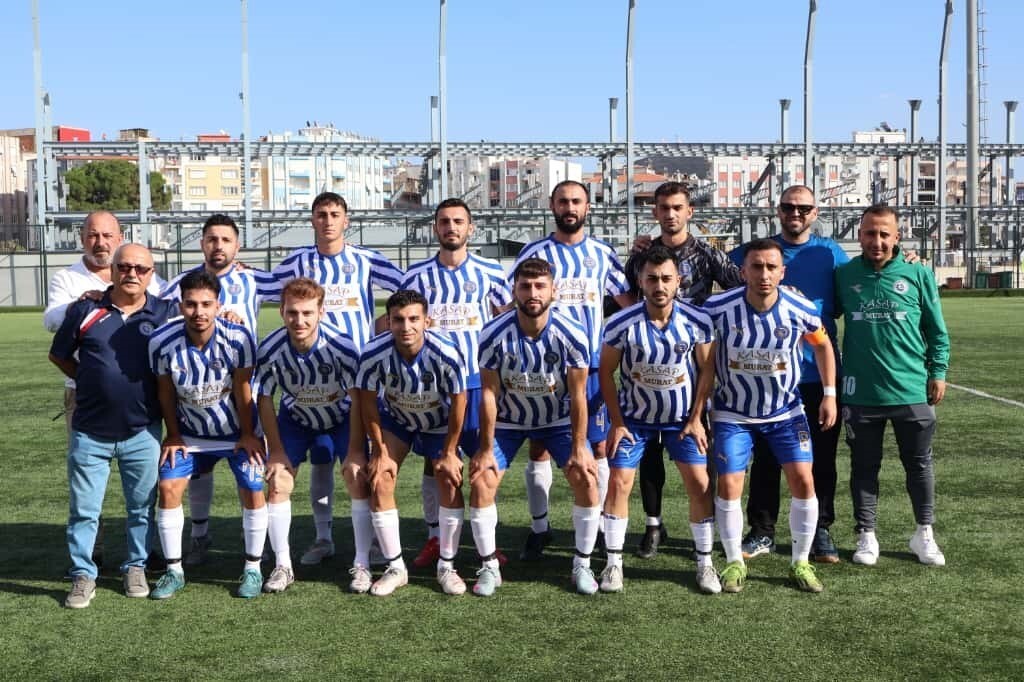 AYDIN’DAKİ BİR AMATÖR FUTBOL KULÜBÜ, DOĞUŞTAN ENGELLİ 19 YAŞINDAKİ EMRE BARLAY'IN HAYALİNİ GERÇEĞE...