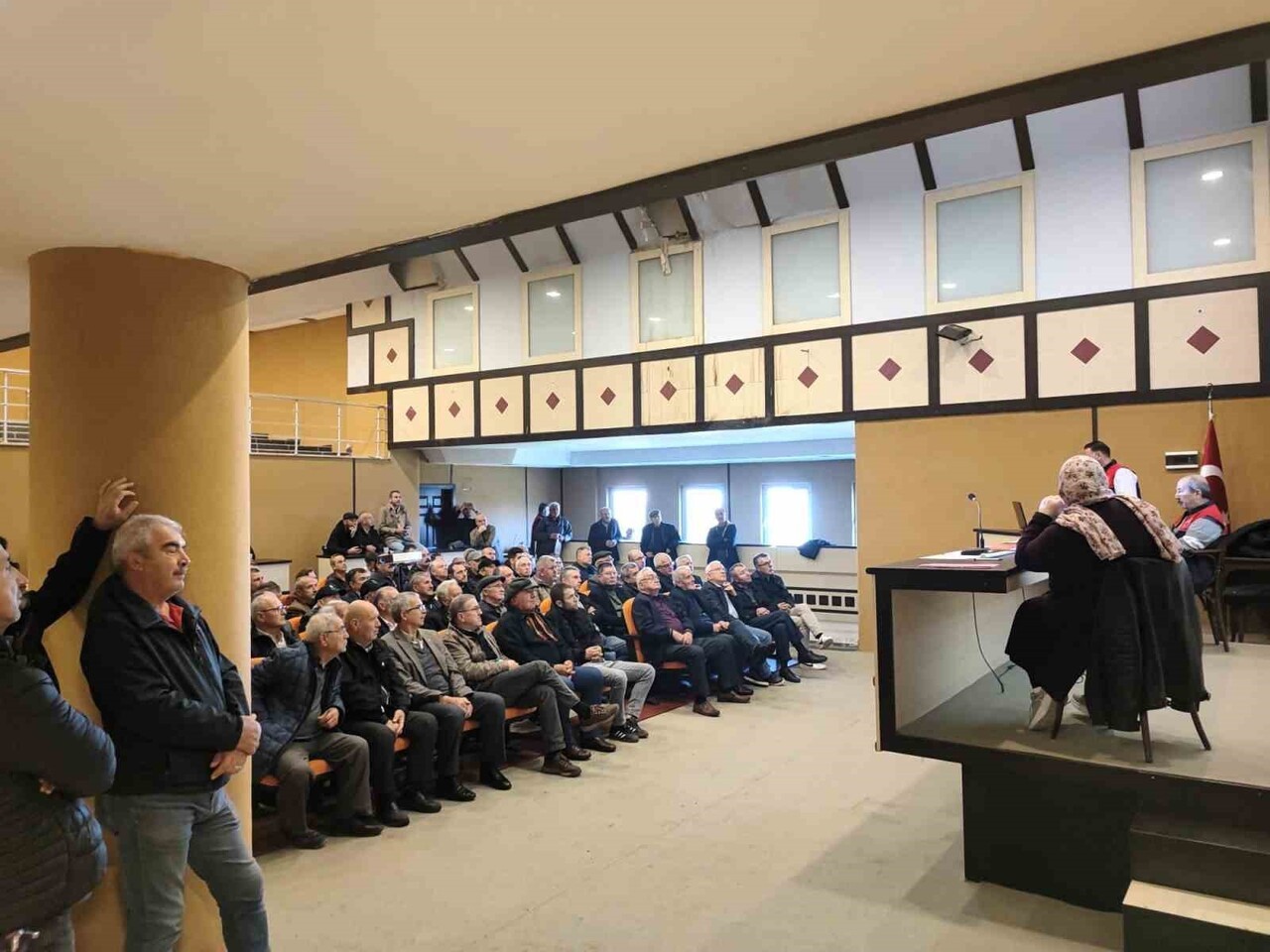 BABAESKİ TARIM VE ORMAN İLÇE MÜDÜRLÜĞÜ TEKNİK PERSONELLERİ, BİTKİ REÇETESİ (B-REÇETE) SİSTEMİ İLE...