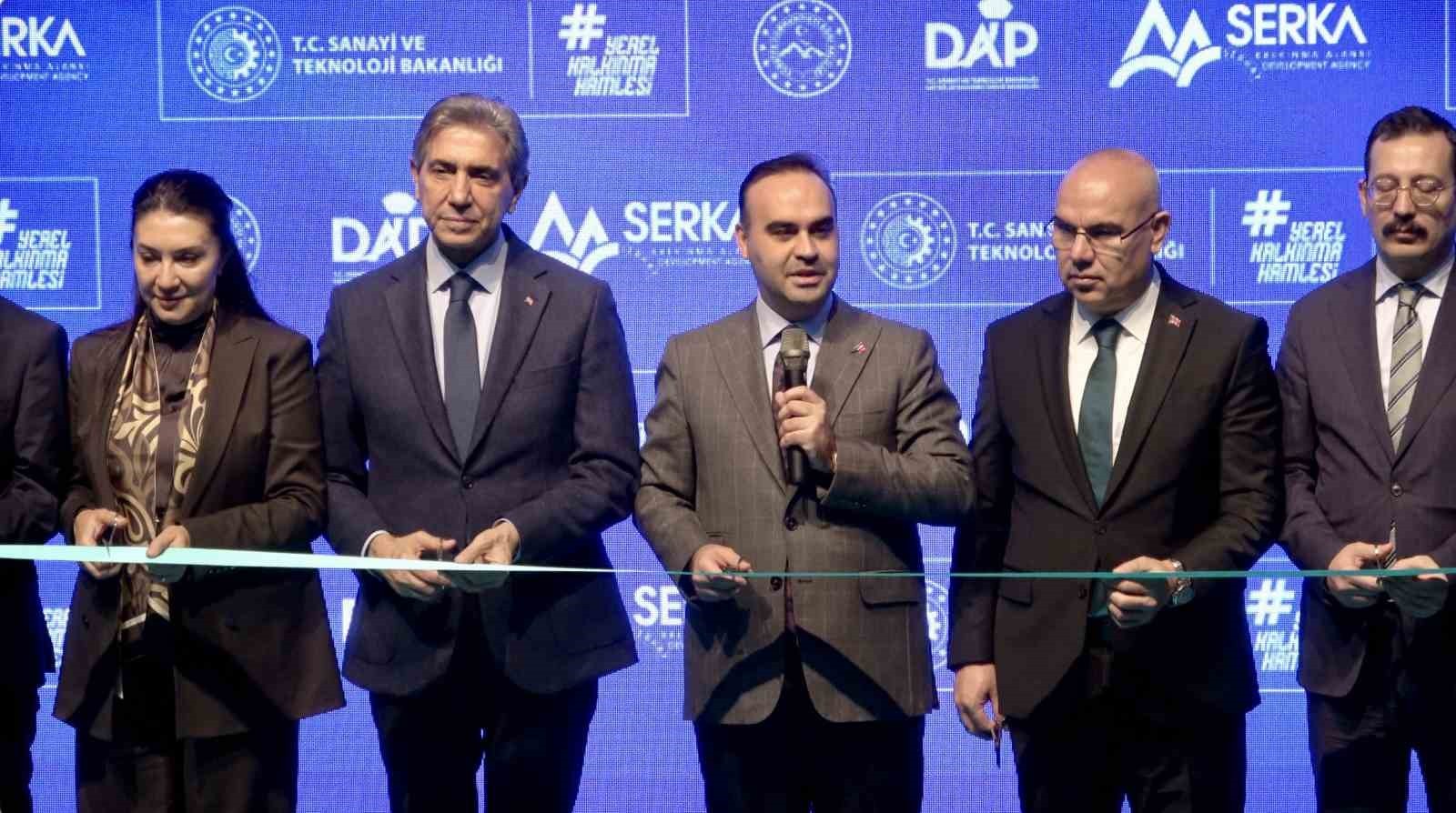 BAKAN KACIR: "TÜRKİYE YÜZYILI’NI KARARLILIKLA İNŞA EDİYORUZ"