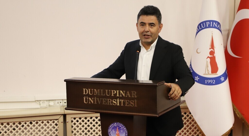 BAKAN YARDIMCISI BOYRAZ, ÖĞRENCİLERE "TÜRKİYE YÜZYILI'NDA ULAŞTIRMA VİZYONU"NU ANLATTI