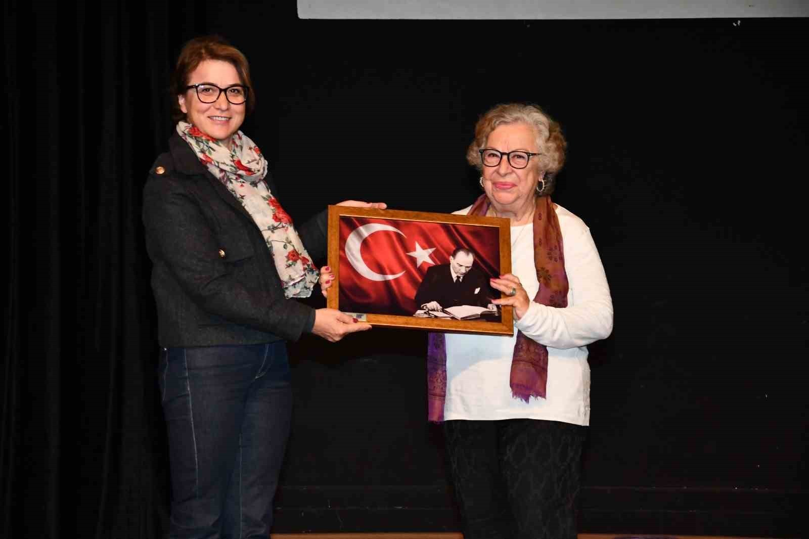 BALIKESİR BÜYÜKŞEHİR BELEDİYESİ ÖNCÜLÜĞÜNDE KENT KONSEYİ TARAFINDAN DÜZENLENEN "CUMHURİYET TÜRKÇE...