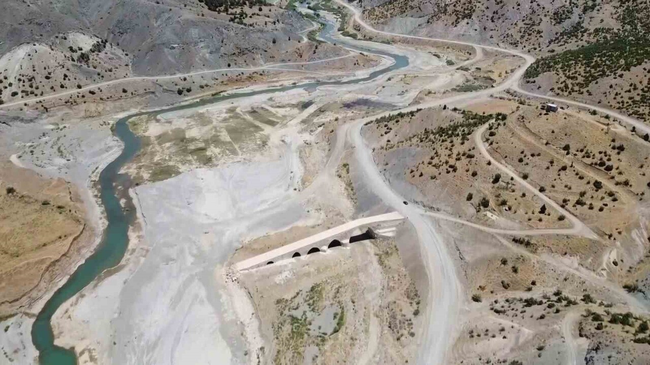 BARAJ SULARI ALTINDA KALACAK OLAN ROMA DÖNEMİNDEN KALMA 1500 YILLIK ADIYAMAN’IN GÖLBAŞI...