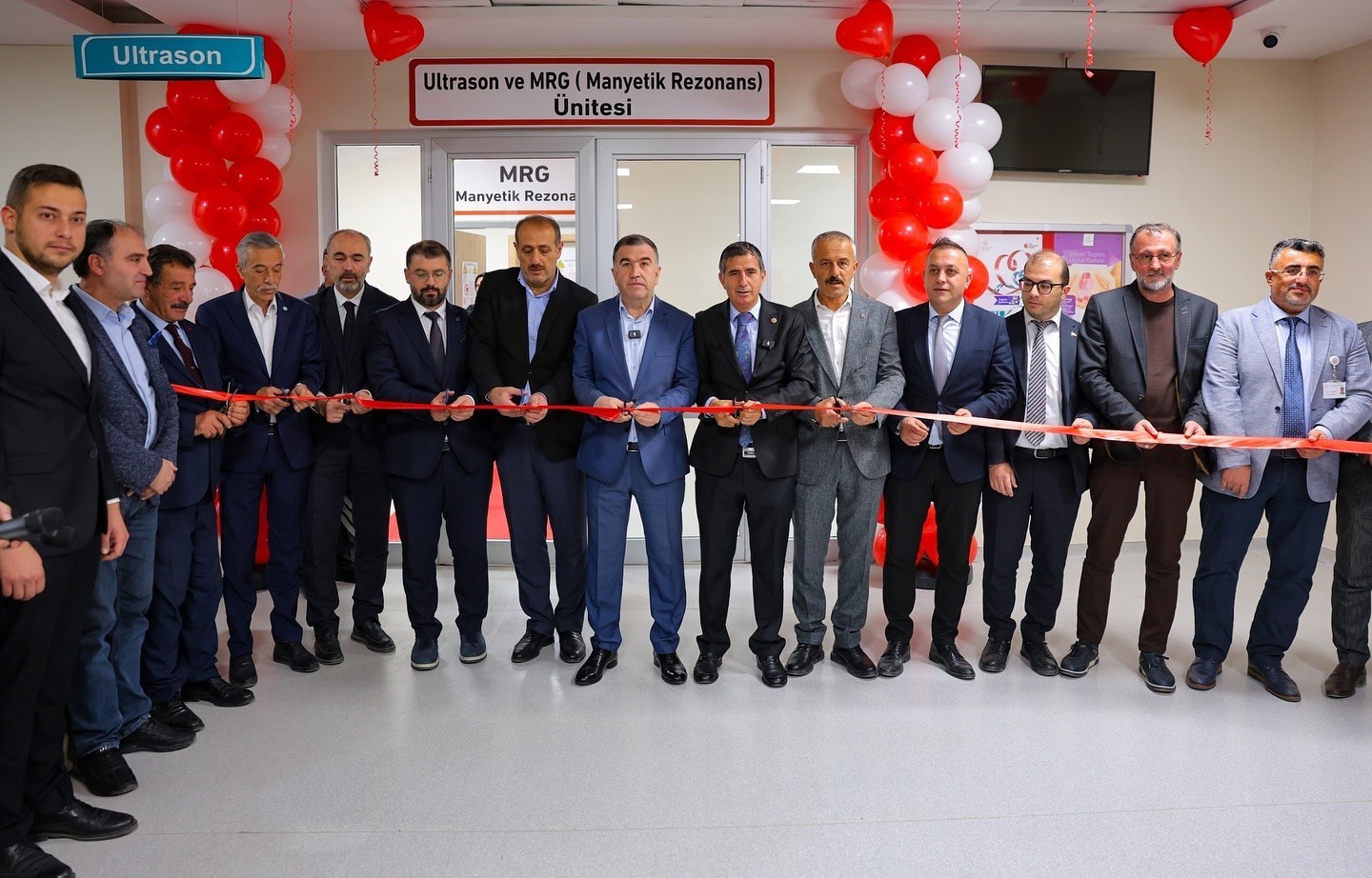 BAYBURT DEVLET HASTANESİNE SON TEKNOLOJİ MR CİHAZI KAZANDIRILDI