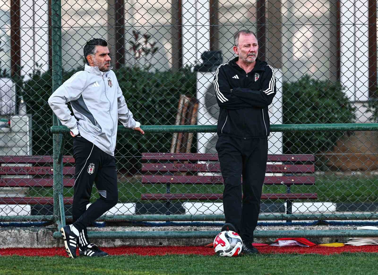 BEŞİKTAŞ, TRENDYOL SÜPER LİG’İN 13. HAFTASINDA SAMSUNSPOR İLE OYNAYACAĞI MAÇIN HAZIRLIKLARINI, BU...