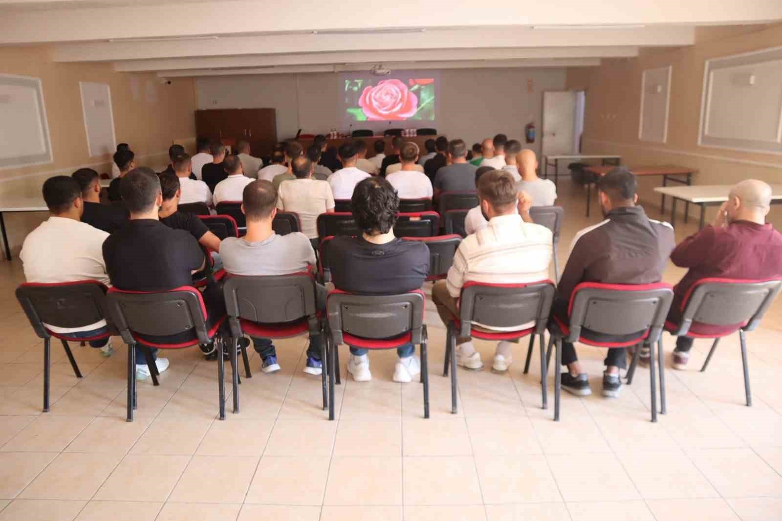 BİLECİK’TE CEZAEVİNDE MEVLİD-İ NEBİ PROGRAMI DÜZENLENDİ