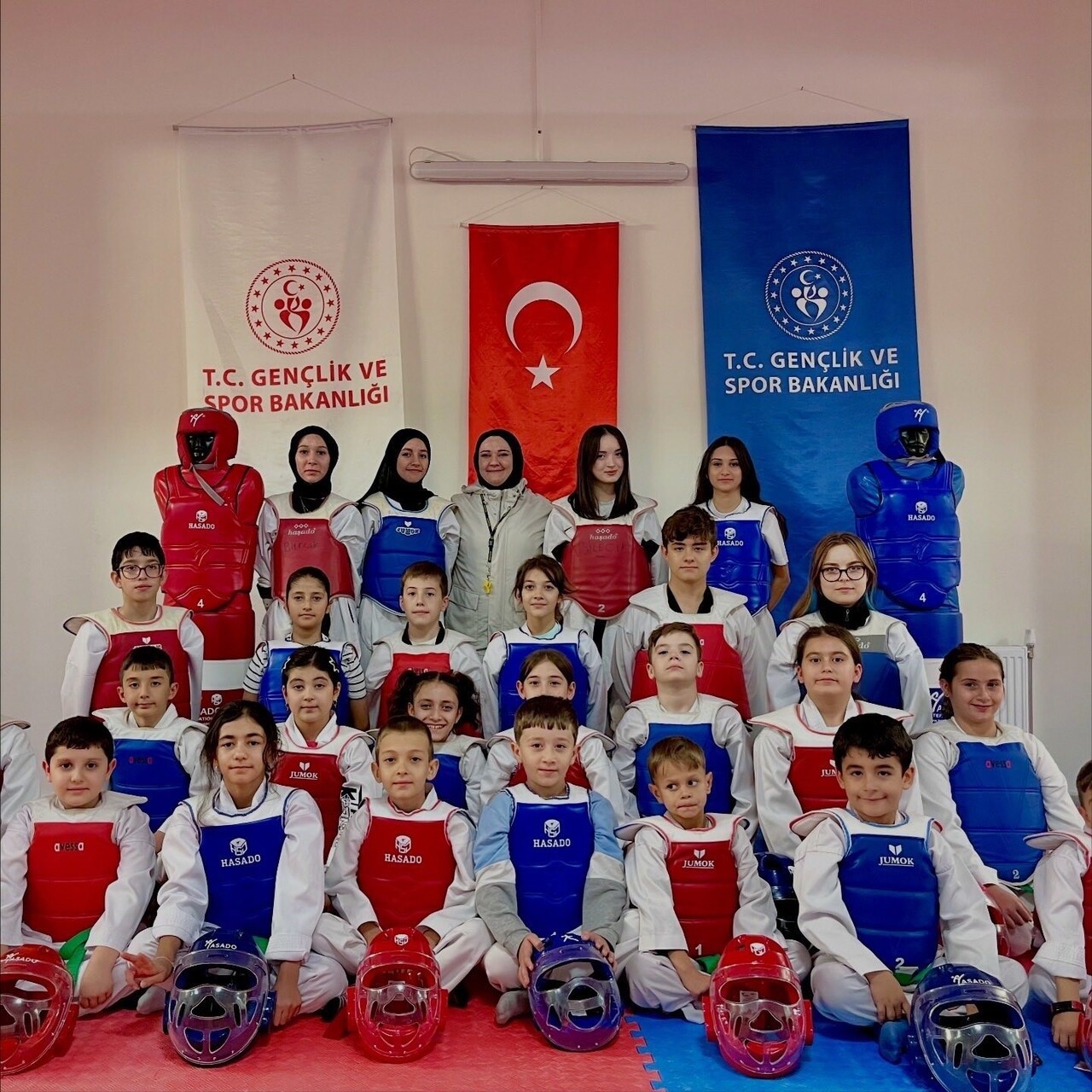 BİLECİK’TE GÜREŞ VE WUSHU EĞİTİMİ SÜRÜYOR
