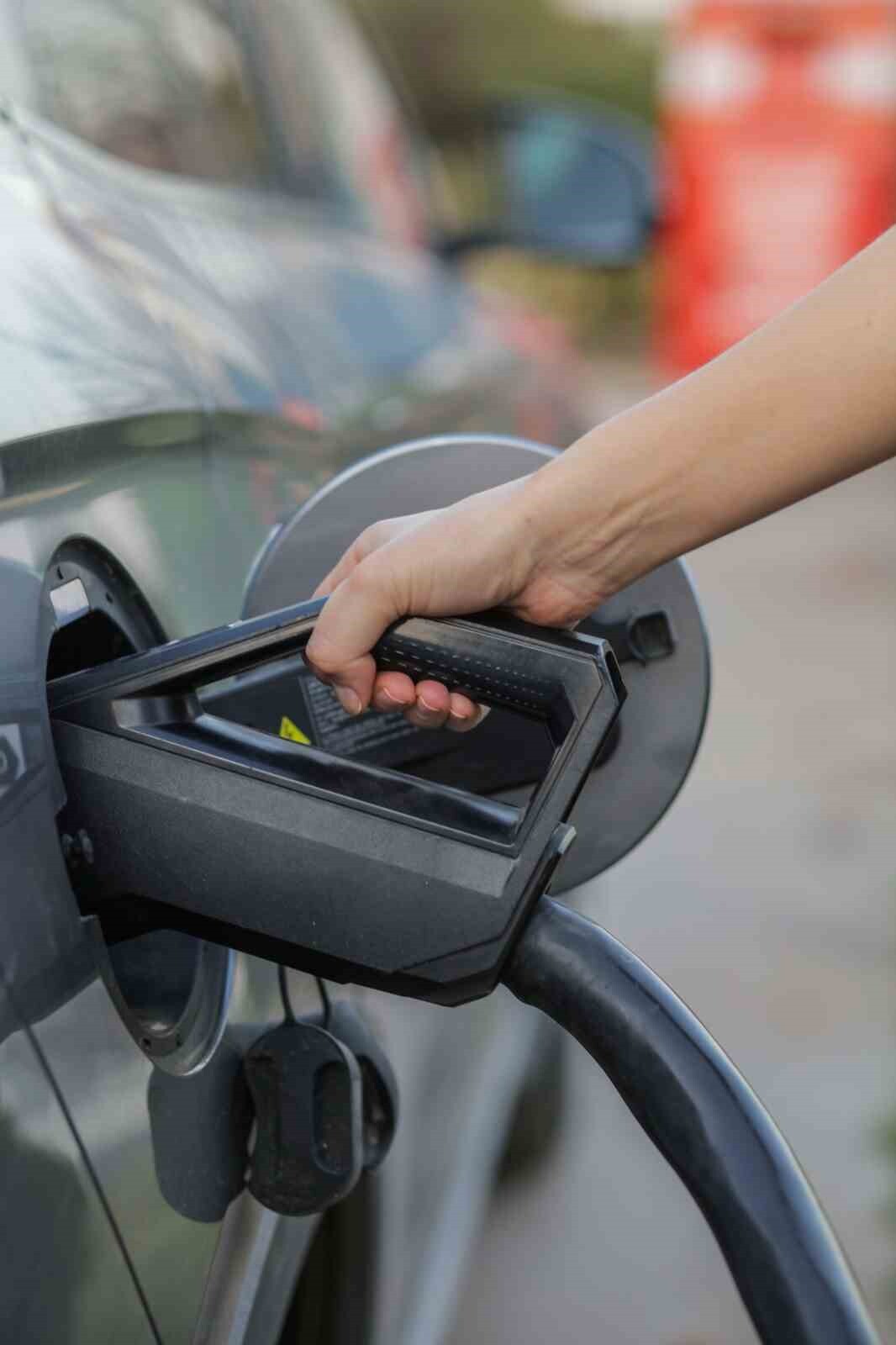 BU YILI İYİ BİR PERFORMANSLA GERİDE BIRAKMAYA HAZIRLANAN EN YAKIT, 2026’DA ERİŞİLEBİLİRLİK, HIZLI...