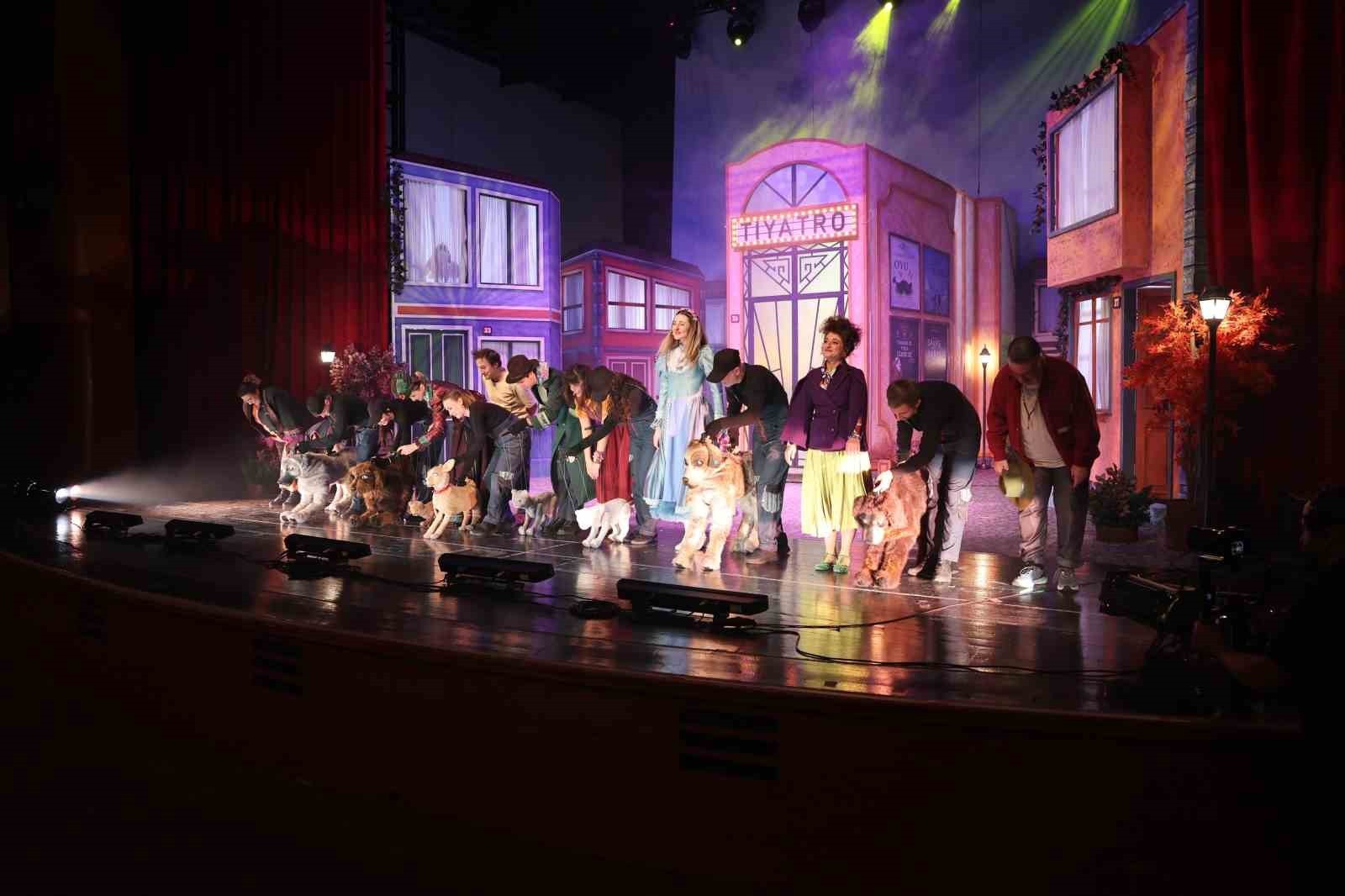 BURSA BÜYÜKŞEHİR BELEDİYESİ ADINA BURSA KÜLTÜR SANAT VE TURİZM VAKFI (BKSTV) TARAFINDAN DÜZENLENEN...