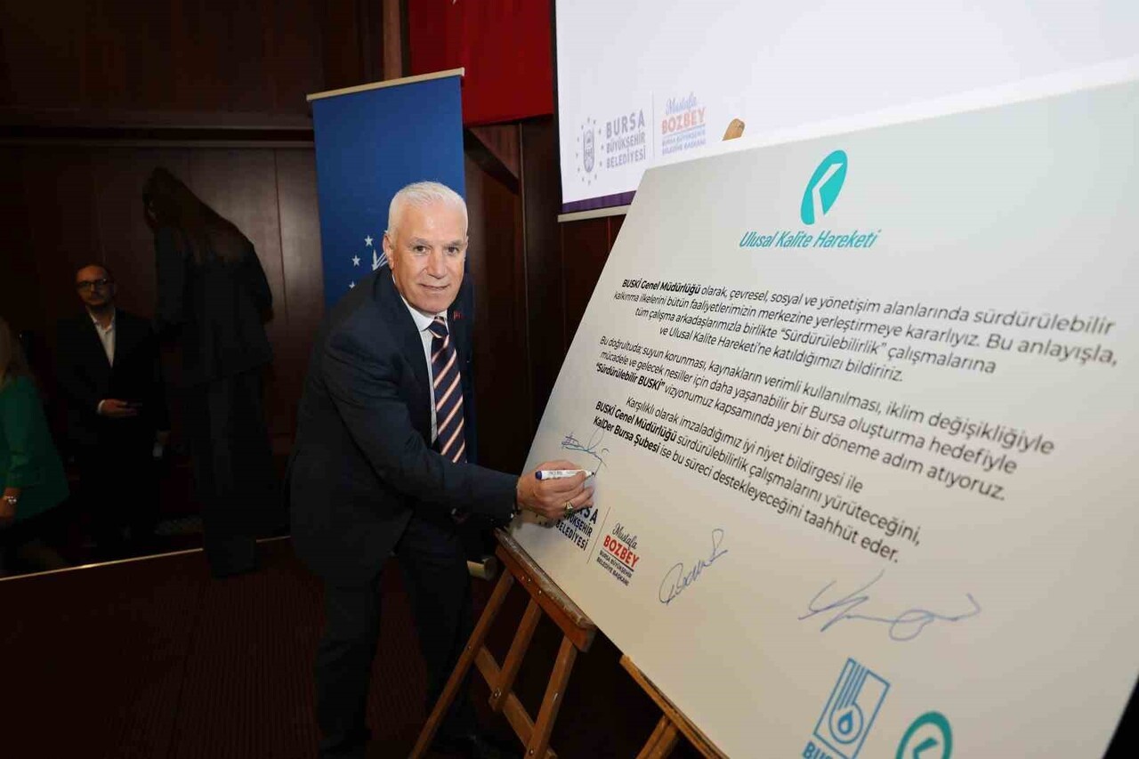 BUSKİ’NİN YÖNETİM MODELİNİ, HİZMET ANLAYIŞINI VE KURUMSAL VİZYONUNU MÜKEMMELLİK VE...