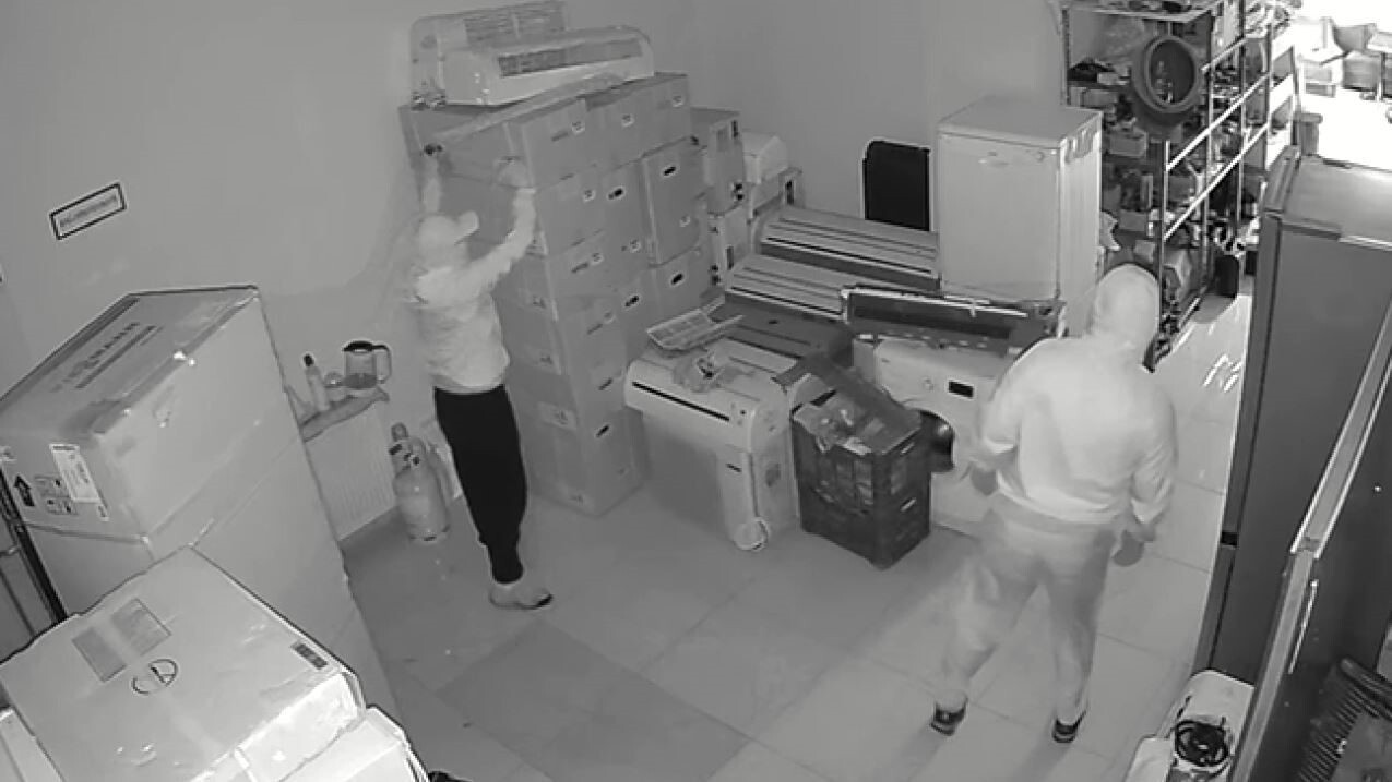 ÇALINTI KLİMA MOTORLARI VE MALZEMELER GÜVENLİK KAMERASI GÖRÜNTÜLERİ