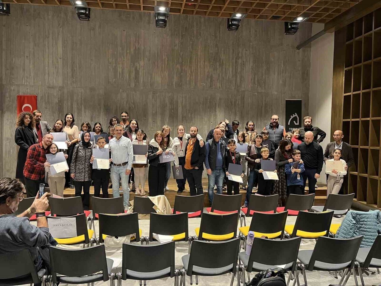 ÇANAKKALE’DE, 5 BİN 600 YILLIK GEÇMİŞE SAHİP TROYA ÖREN YERİ’NDEN ÇIKAN ESERLERİN SERGİLENDİĞİ...