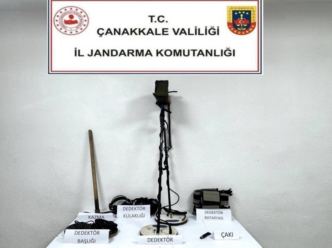 ÇANAKKALE’DE JANDARMA EKİPLERİNCE MERKEZ VE BİGA İLÇESİNDE KAÇAKÇILIKLA MÜCADELEYE YÖNELİK...