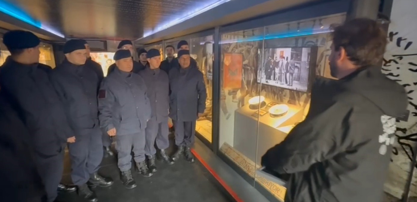 ÇANAKKALE SAVAŞLARI MOBİL MÜZESİ TOKAT'TA MEHMETÇİKLERE DESTANSI TARİHİ YENİDEN YAŞATTI.