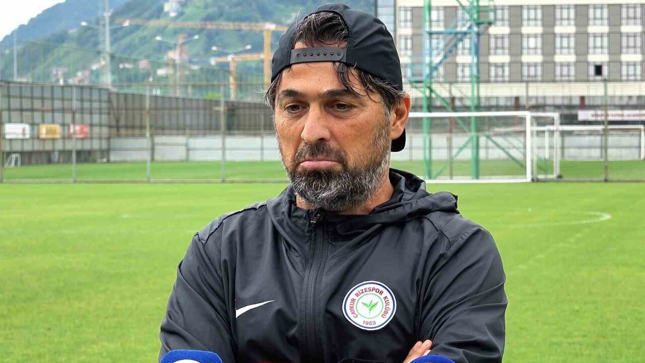 ÇAYKUR RİZESPOR'DA İSTİFA EDEN TEKNİK DİREKTÖR İLHAN PALUT, GÖREVDE OLDUĞU SÜRE BOYUNCA LİGDE 88...