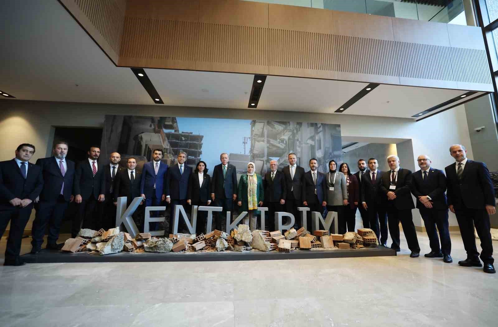 CUMHURBAŞKANI RECEP TAYYİP ERDOĞAN, AK PARTİ KONGRE MERKEZİ’NDE GERÇEKLEŞTİRİLEN MEDENİYETİMİZDE...