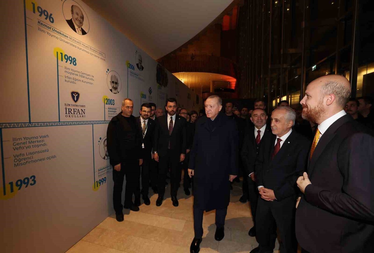 CUMHURBAŞKANI RECEP TAYYİP ERDOĞAN, ATATÜRK KÜLTÜR MERKEZİ'NDE "İLİM YAYMA ÖDÜLLERİ" TÖRENİNE...