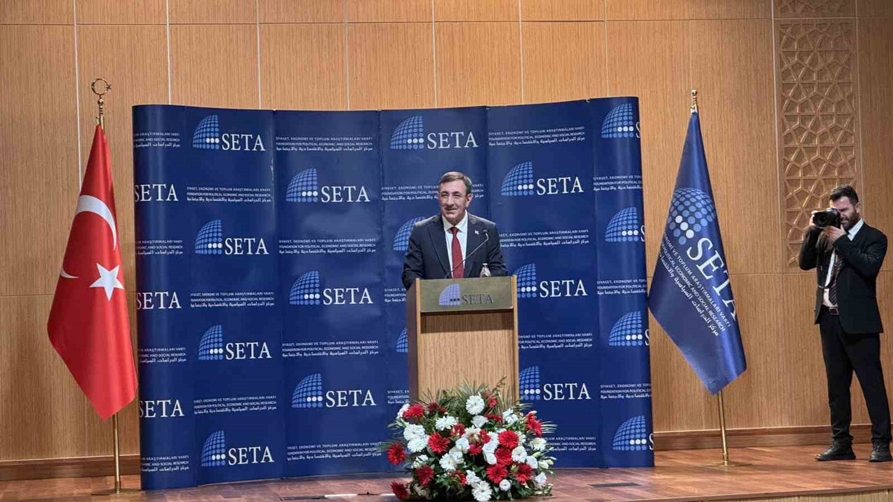 CUMHURBAŞKANI YARDIMCISI  CEVDET YILMAZ, "AİLE VE GENÇLİK FONU İLE FAİZSİZ KREDİ VE ESNEK GERİ...