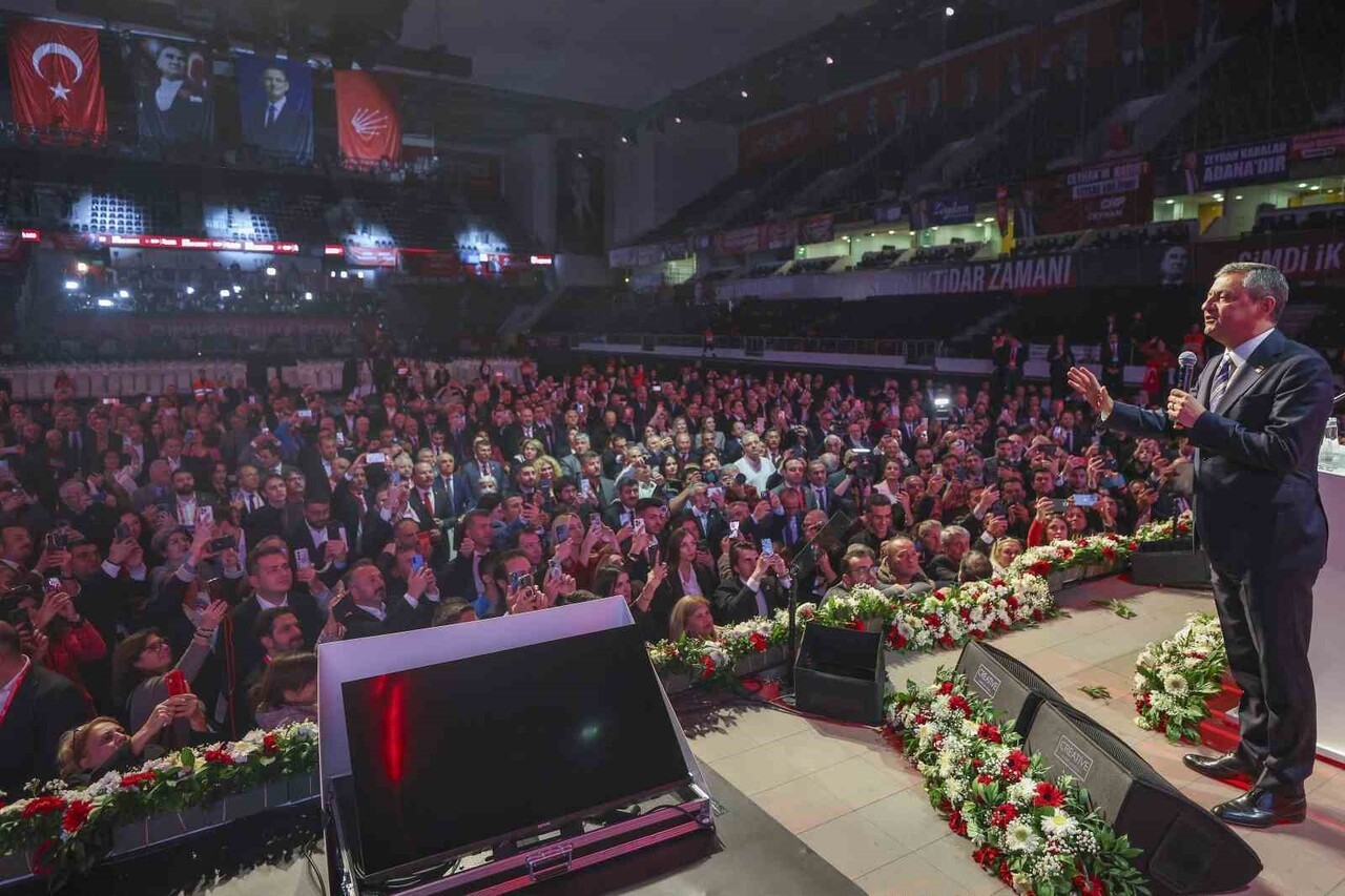 CUMHURİYET HALK PARTİSİ (CHP) 39. OLAĞAN KURULTAYI’NDA ÖZGÜR ÖZEL YENİDEN GENEL BAŞKAN...