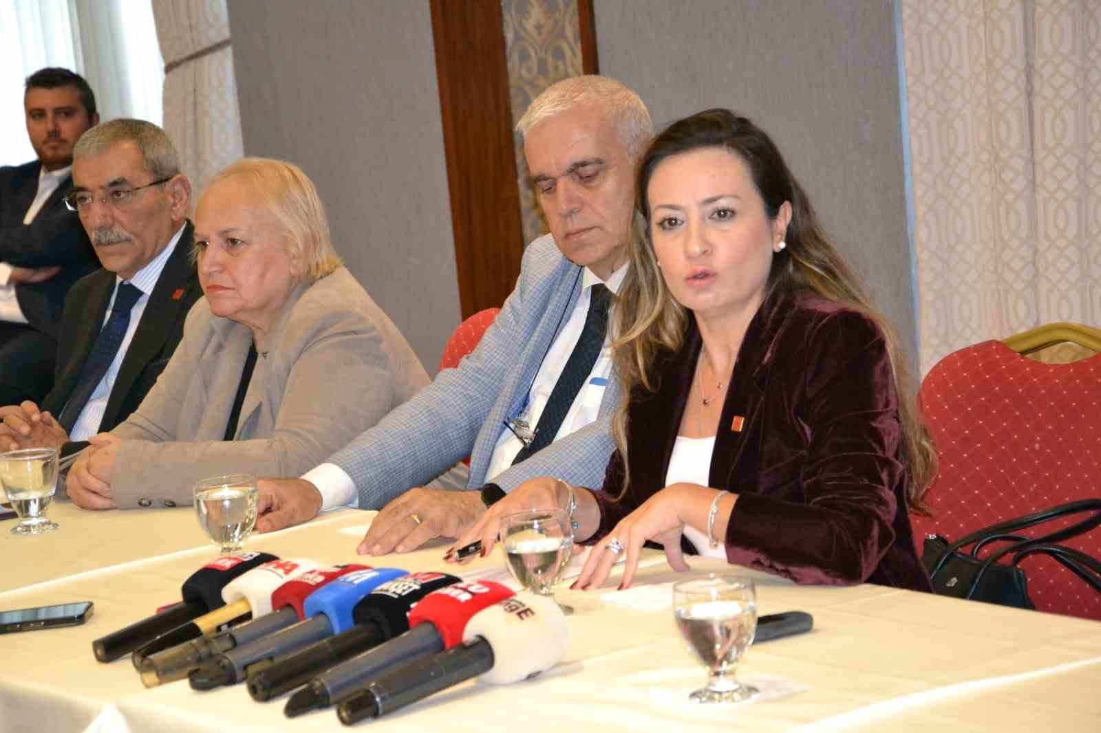 CUMHURİYET HALK PARTİSİ (CHP) MANİSA İL BAŞKANI İLKSEN ÖZALPER, GEÇTİĞİMİZ HAFTA DÜZENLENEN İL...