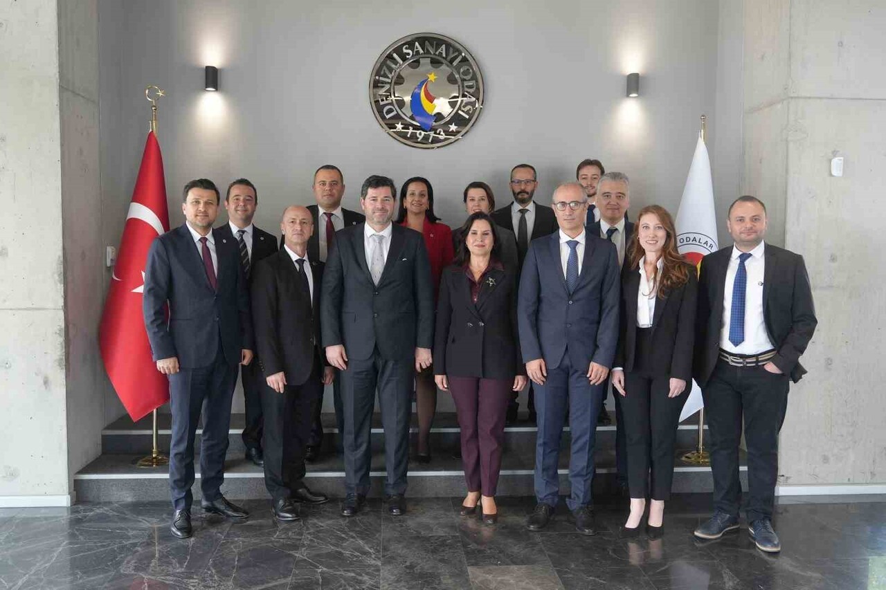 DENİZLİ SANAYİ ODASI EV SAHİPLİĞİNDE DÜZENLENEN ‘HAVACILIK VE SAVUNMA SANAYİİ BİLGİLENDİRME...