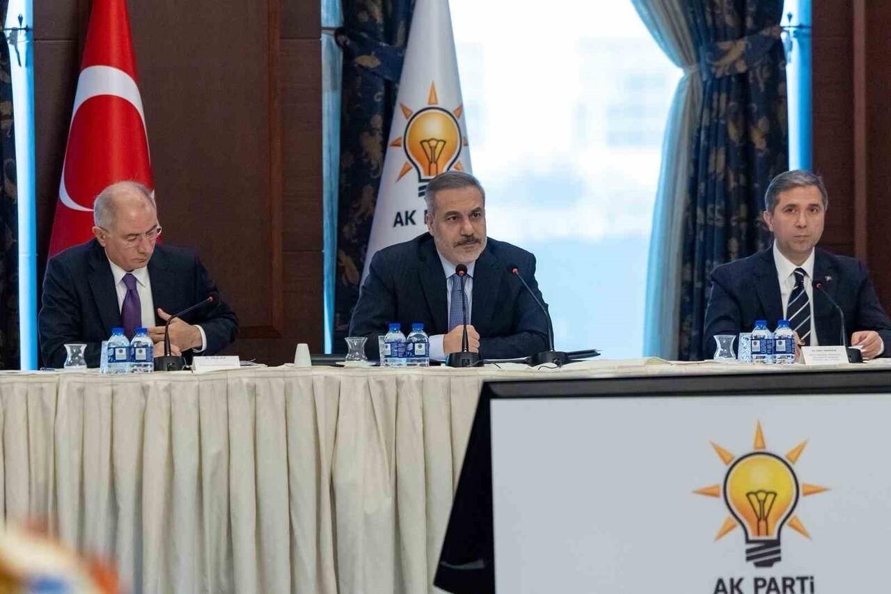 DIŞİŞLERİ BAKANI HAKAN FİDAN, AK PARTİ DIŞ İLİŞKİLER BAŞKANLIĞININ DÜZENLEDİĞİ MARMARA BÖLGE...