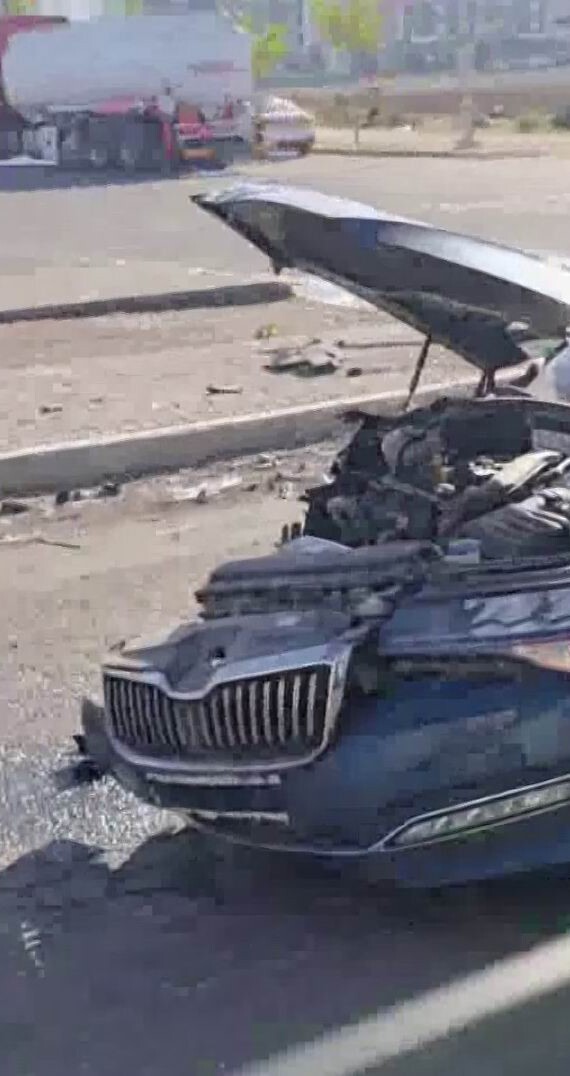 DİYARBAKIR'DA MEYDANA GELEN 3 FARKLI TRAFİK KAZASINDA 3 KİŞİ YARALANDI.