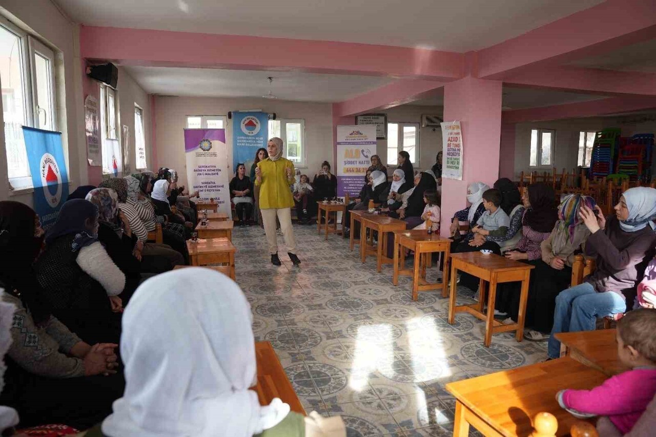 DİYARBAKIR BÜYÜKŞEHİR BELEDİYESİ, 25 KASIM KADINA YÖNELİK ŞİDDETE KARŞI ULUSLARARASI MÜCADELE GÜNÜ...