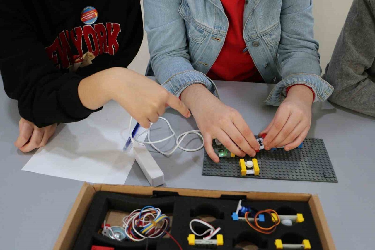 DİYARBAKIR’DA KARACADAĞ KALKINMA AJANSI VE DİCLE ÜNİVERSİTESİ İŞ BİRLİĞİYLE DÜZENLENEN DİYARBAKIR...