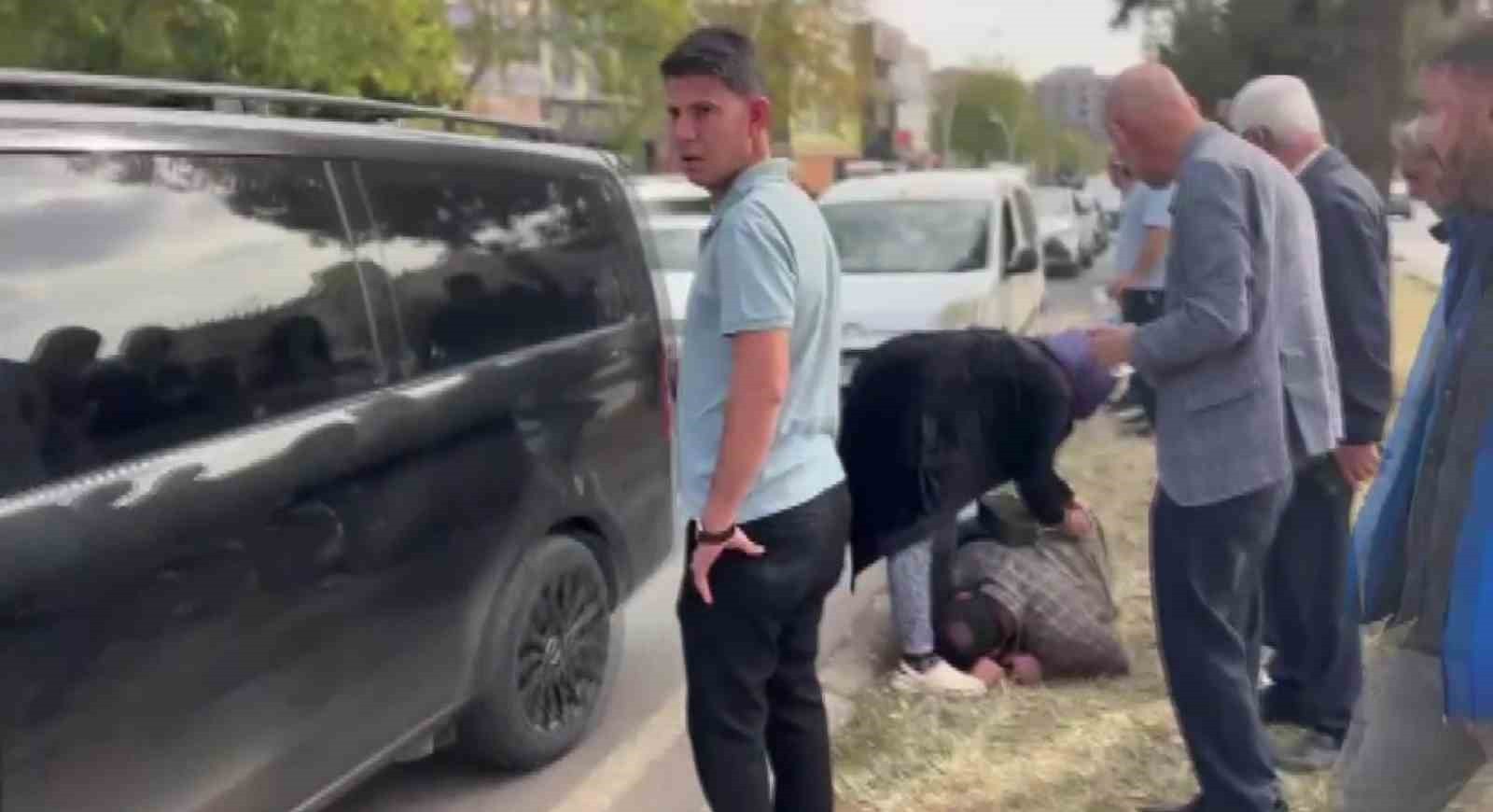 DİYARBAKIR’DA ÜÇ ARACIN KARIŞTIĞI ZİNCİRLEME TRAFİK KAZASINDA 1’İ BEBEK 4 KİŞİ...