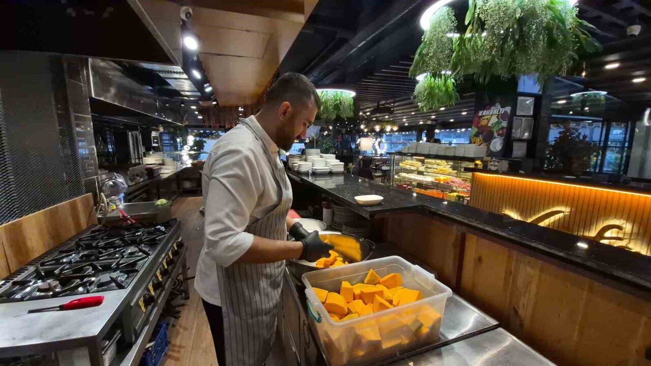 DÜZCE'NİN COĞRAFİ İŞARETLİ KESTANE KABAĞI, OSMANLI SARAY MUTFAKLARINDAN MİRAS KALAN GELENEKSEL...