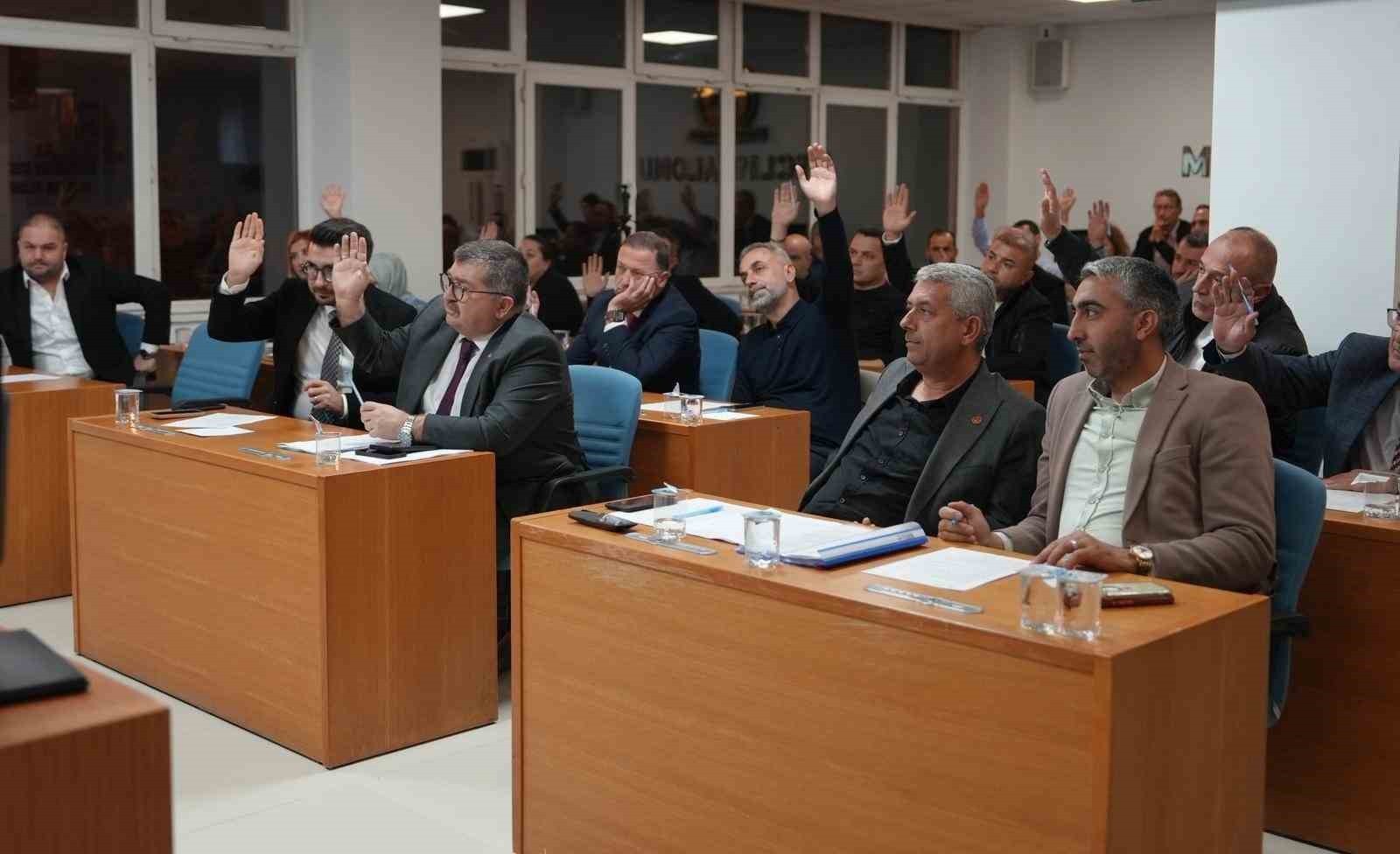 DÜZCE BELEDİYE MECLİSİ’NİN KASIM AYI İKİNCİ OTURUMU DÜZCE BELEDİYE BAŞKAN VEKİLİ HASAN GÜNDEN...